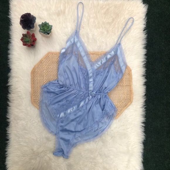 Vintage Teddy - Picture 1 of 14